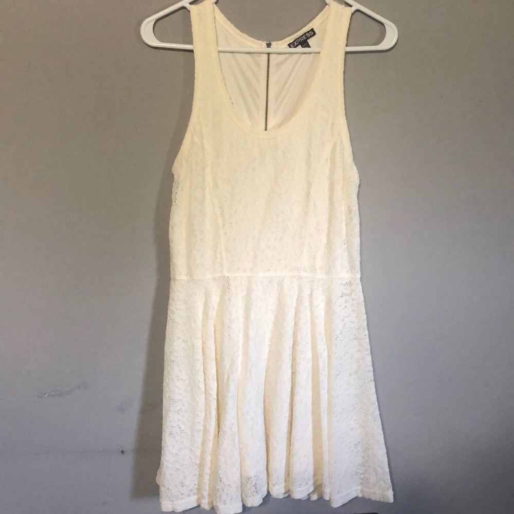 White lace dress - Picture 1 of 1